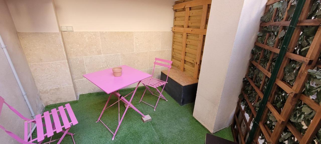 Charming Studio In The Heart Of Avignon Eksteriør bilde